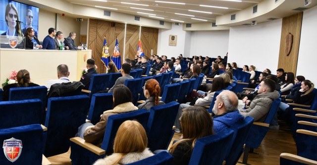NASLOVNA~131.JPG