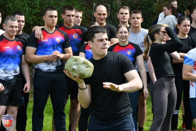 NASLOVNA~139.JPG